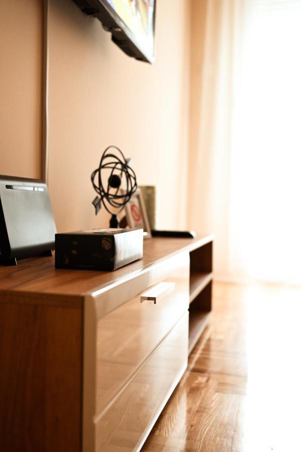 Lena Apartman Subotica Bagian luar foto