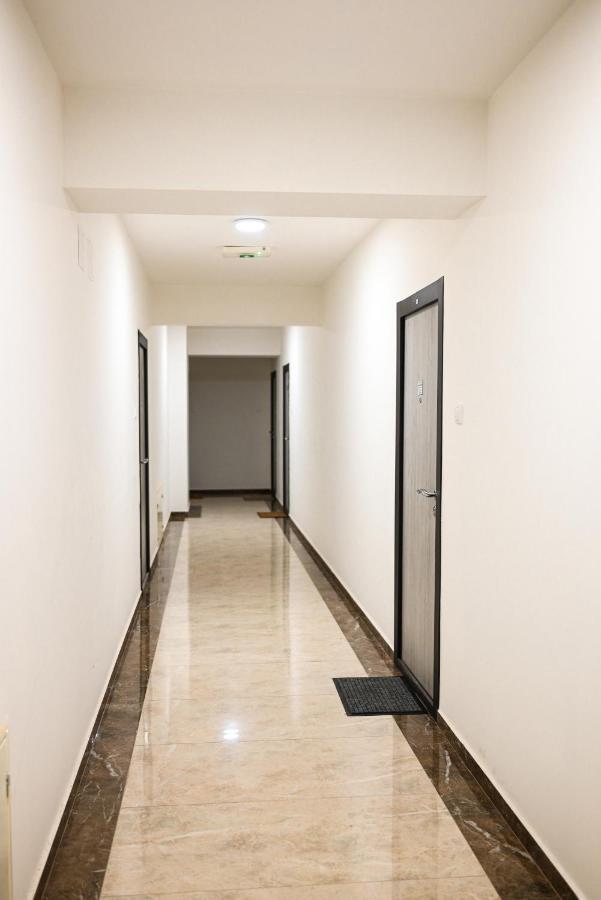 Lena Apartman Subotica Bagian luar foto